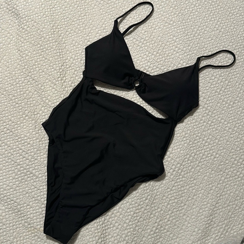NWT Volcom seamless one piece XS